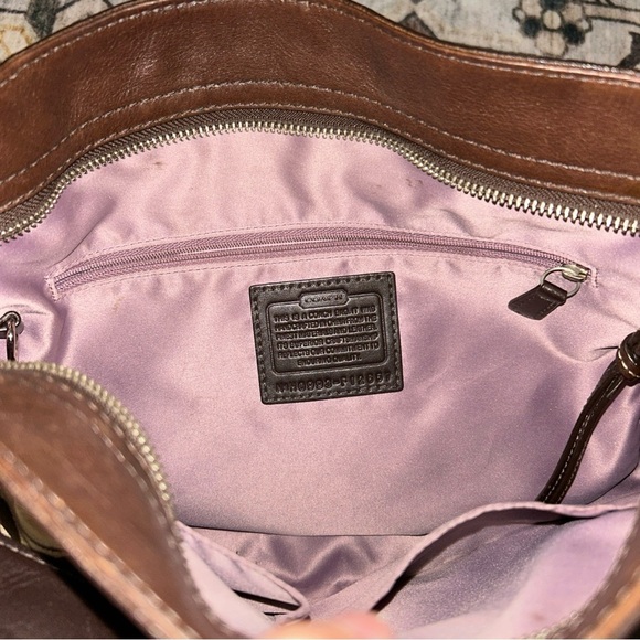 Coach VTG Y2kBrown and Tan Shoulder Bag with matching new wallet - Picture 6 of 8